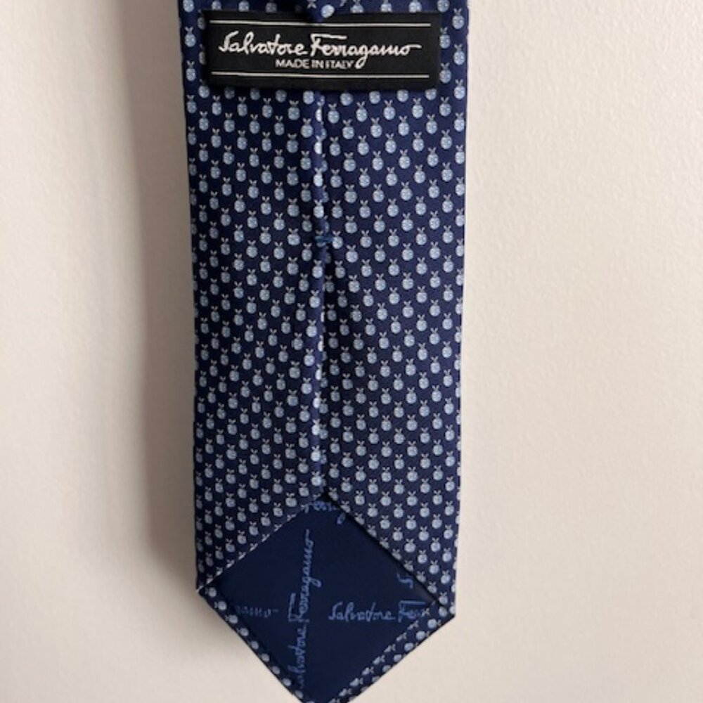 Ferragamo 100% Silk Tie